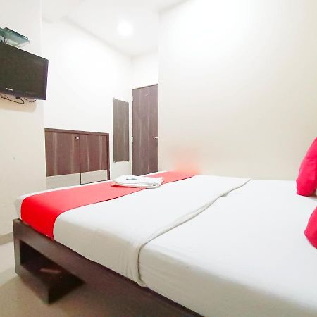 Hotel Amfahh - Andheri West Railway Station Bombay Extérieur photo
