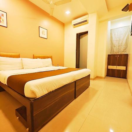 Hotel Amfahh - Andheri West Railway Station Bombay Extérieur photo