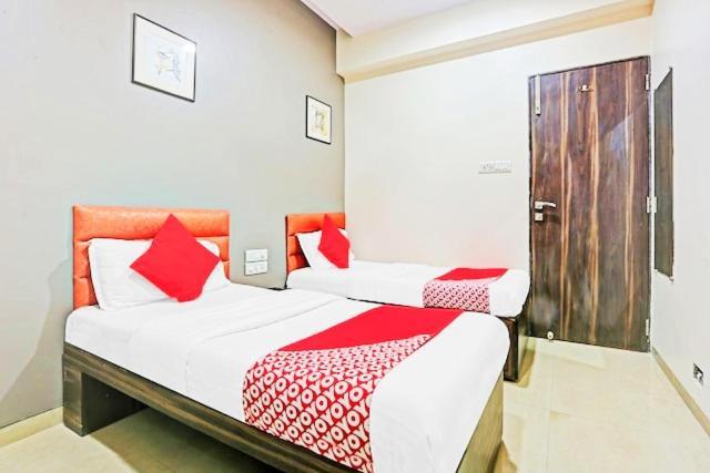Hotel Amfahh - Andheri West Railway Station Bombay Extérieur photo