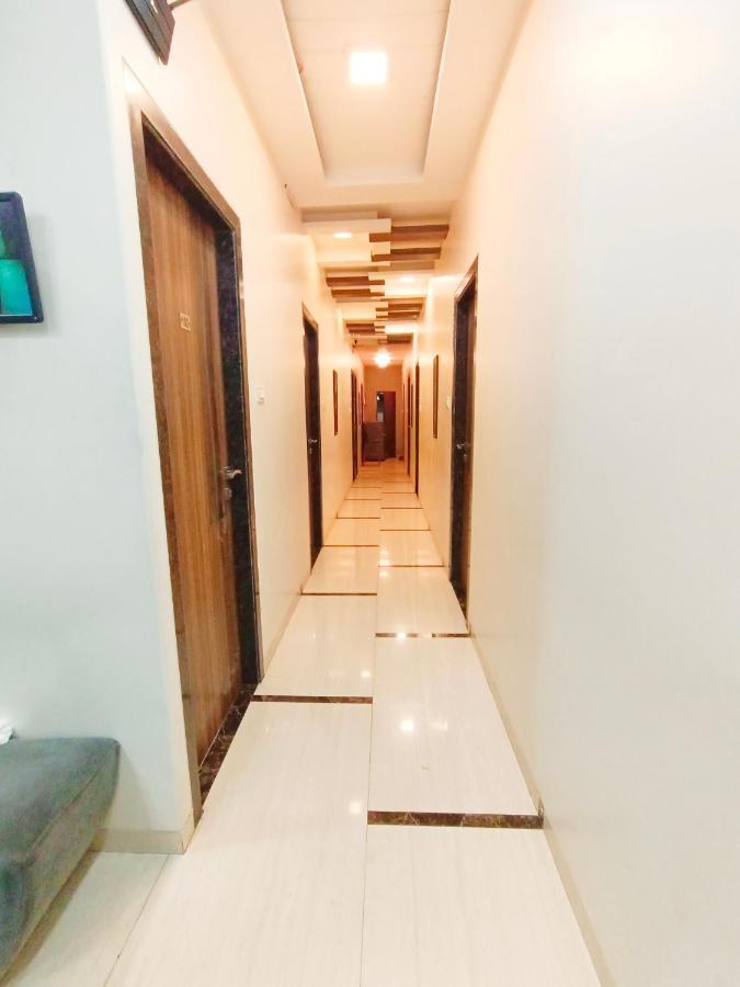 Hotel Amfahh - Andheri West Railway Station Bombay Extérieur photo