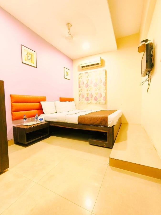 Hotel Amfahh - Andheri West Railway Station Bombay Extérieur photo